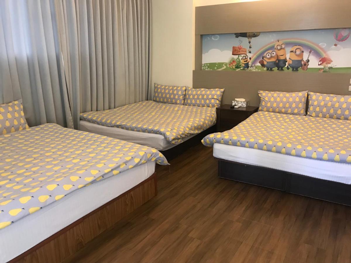 Mickey House-Fuxing Apartamento Taichung Exterior foto