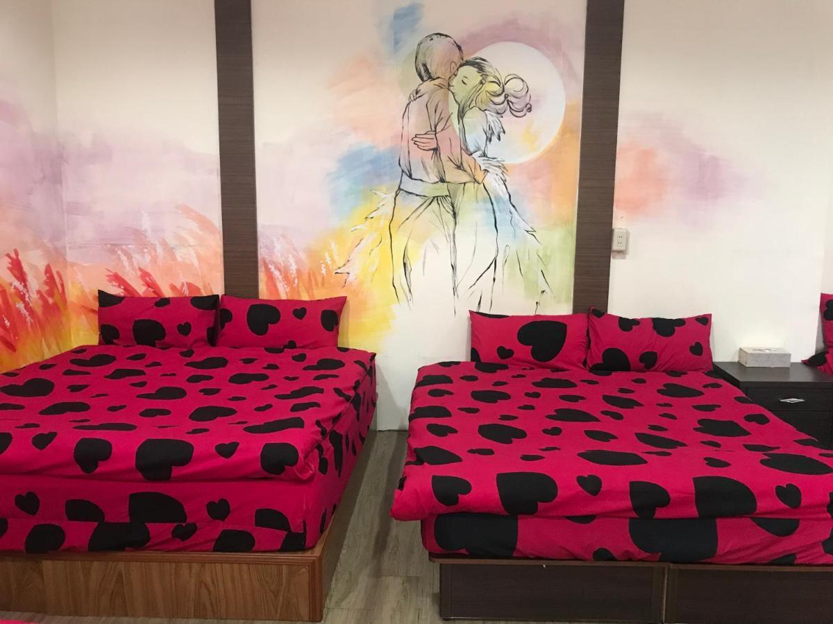 Mickey House-Fuxing Apartamento Taichung Exterior foto