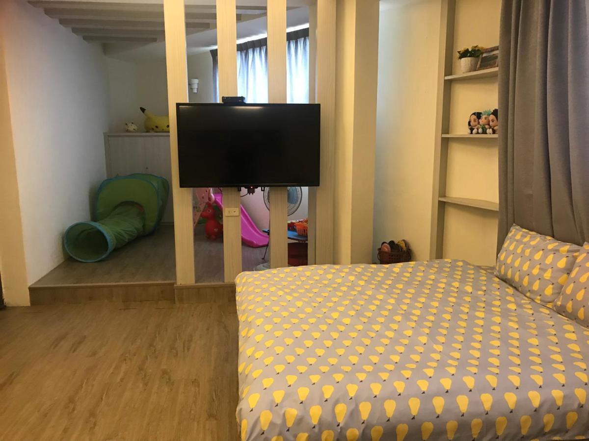 Mickey House-Fuxing Apartamento Taichung Exterior foto